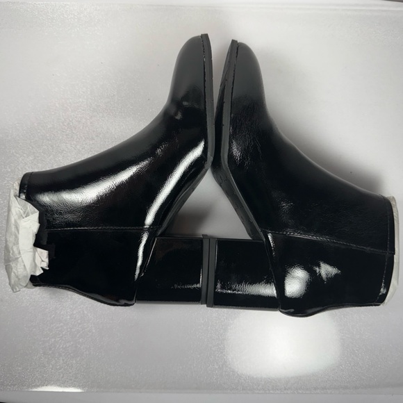 NEW BC Women's Lucky Day Ankle Boot Chunky Heel Bootie in Patent Black Size 7 - Picture 9 of 10